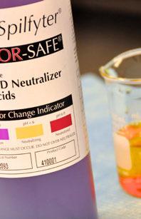NEUTRALOINTIAINEET KOLOR-SAFE muuttaa neutraloitavan happaman nesteen väriä kun se on täysin neutraloitu. Näin tiedät aina varmasti, kun nestettä on turvallista käsitellä.