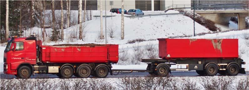 17 varsinaisen perävaunun leveys saa kuitenkin olla enintään 2,6 metriä, mikäli vaunu on lämpöeristetty. (Finlex 2013, Ahonen 2015.