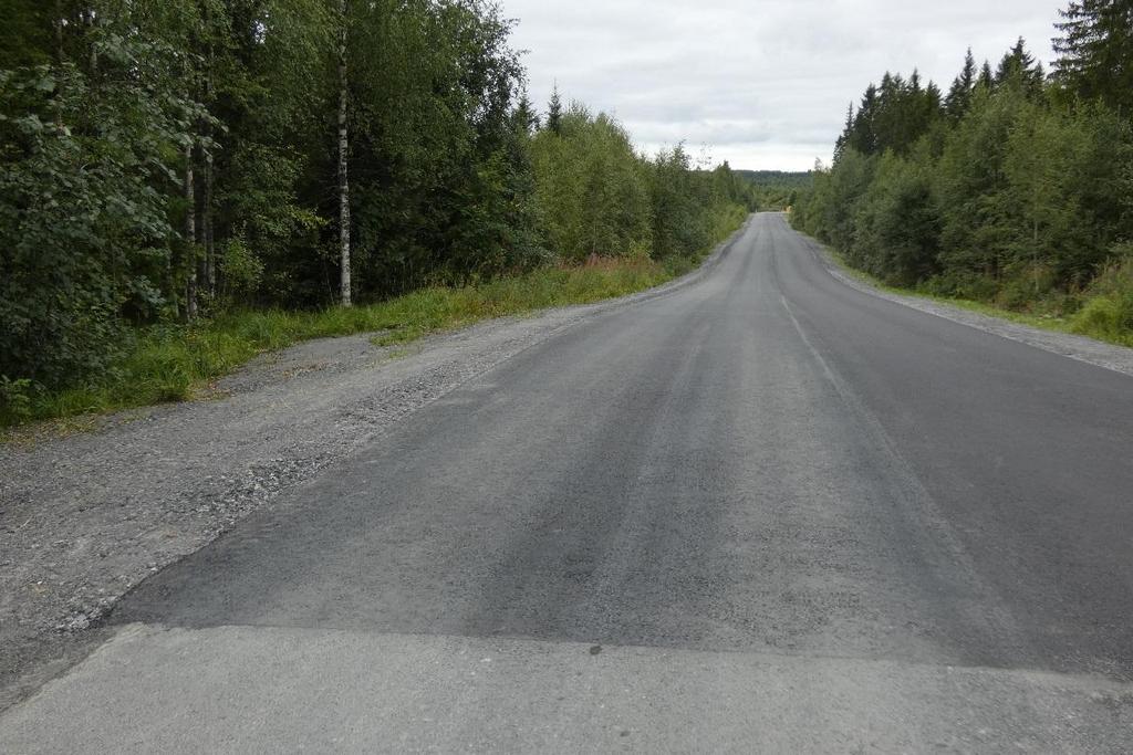 Kuva 42. Näkymä Savitieltä Heinjoen suuntaan (Sweco Ympäristö Oy, 2017).