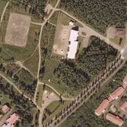 koko 900 m 2 ) (laatuluokka 4 kesällä ja laatuluokka 3