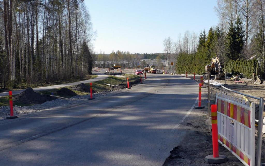 Lahelantien alkupään liikenneturvallisuuskysely Etelä-Tuusulan kyläyhdistysten verkkosivut www.lahela.fi & www.ruotsinkyla.