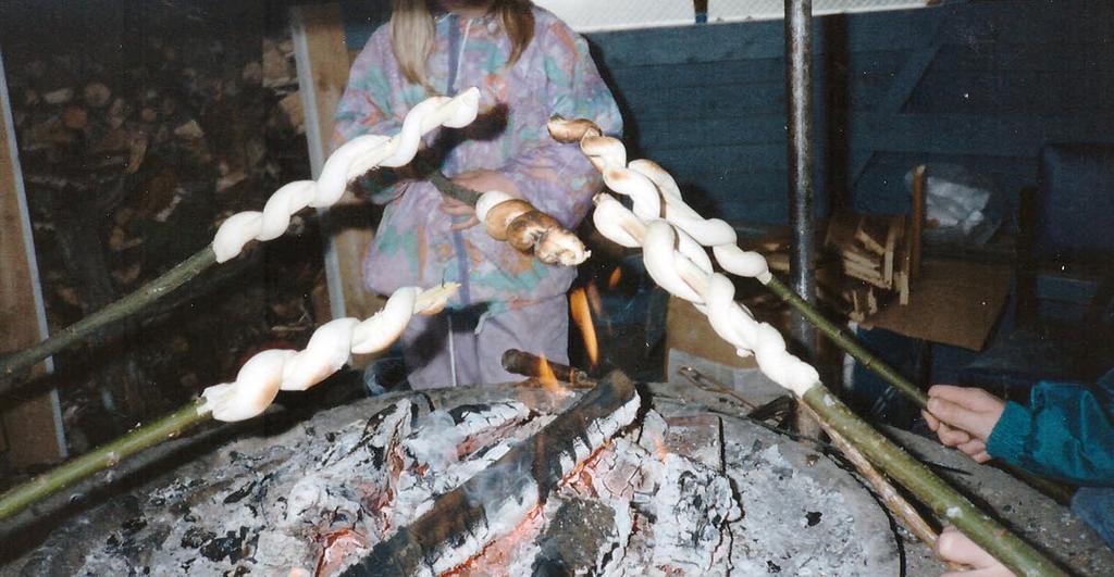 1995. Hanuria soitti Juha Virtanen.