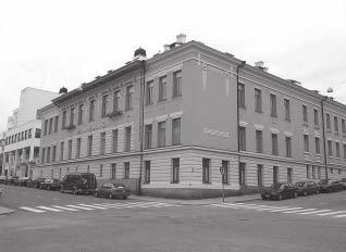 Vuoden -73 keväällä valmistuin sisäjohtosähköasentajaksi.