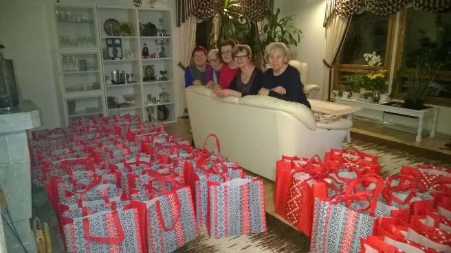 Näkövammaiset Ystävänpäivä Komeetat avustivat Vantaan Näkövammaiset ry:n tilaisuuksia mm. hoitamalla tarjoiluja. Tuula Mauno osallistui keräyssilmälasien puhdistustalkoisiin.