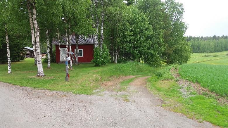 50m päässä reitti eroaa postilaatikoiden kohdalla entistä pienemmälle