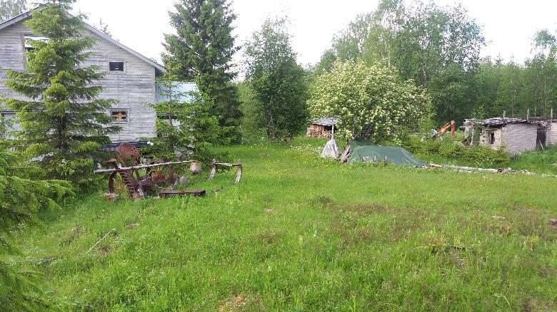 Koneura heikkenee välillä, muuttaa poluksi, kunnes