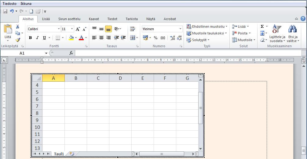 Laskentataulukon luominen Kaikki hiemankin vaativampi laskenta kannattaa tehdä Wordiin upotetussa Excel-taulukossa tai Excelistä Wordiin linkitetyssä taulukossa.