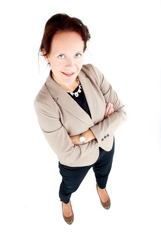 Yhdessä yritysten puolesta Lisää tietoja syysbarometristä: Toimitusjohtaja Anne Vänskä