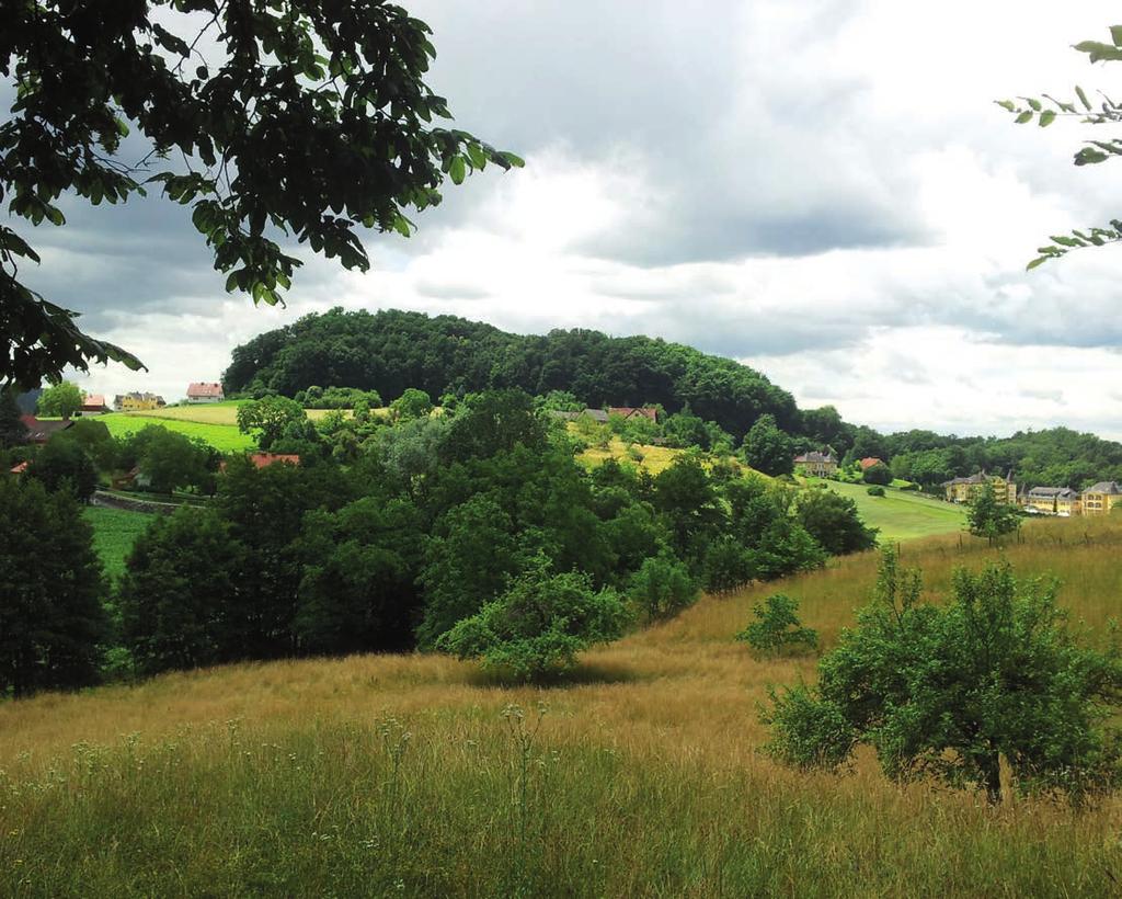 The offer includes 4 nights in a family owned hotel or farm holiday home incl.