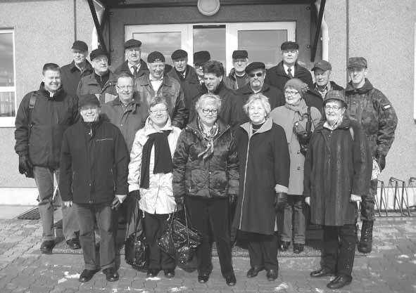 Kentän kuulumisia Tämän vuoden jäsenmatka toteutettiin yhdistyksen vuosikokouksen jälkeen 24.-25.3.2012. Matkan pääkohde oli Viron Puolustusvoimien Ilmatorjuntapatteristo Tapan varuskunnassa.