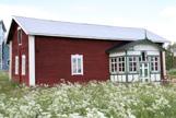 Heidän jälkeensä seudulla liikkui metsästyksellä ja kalastuksella eläneitä ihmisiä. He jättivät jälkensä paikannimiin: äkäs tarkoittaa peuranpyyntiaitaa.