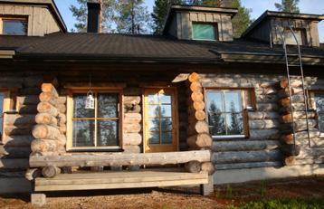 What a fantastic place! Gorgeous scenery, amazing cabin. One of the best places we have stayed in. Great food at Jullis and the sports bar.