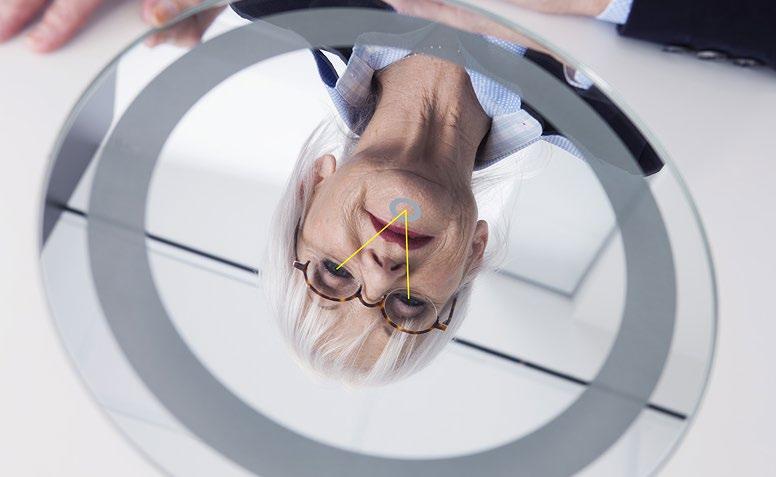 Tästä johtuen binokulaarisen näön seulonnat ovat tärkeitä tehdä näöntarkastuksen aikana, jotta saadaan selville tulevatko progressiiviset/degressiiviset ratkaisut toimimaan asiakkaalla.