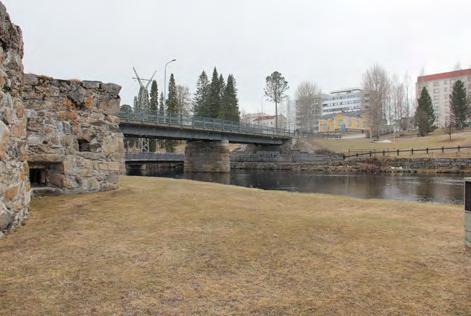 3 Kajaanin kaupunki perustettiin lännen etuvartioksi Oulujärven itärannalla sijaitsevan Kajaanin kaupungin ensimmäiset asukkaat olivat lappalaisia, jotka väistyivät savolaisten ja pohjalaisten
