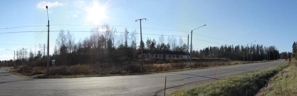 Dnro. 743/10.0.03/014 Loviisan kaupunki - Kaavoitus ja arkkitehtuuri 5.11.014 täyd. 11.10.017 Aivan suunnittelualueen itäpuolella sijaitsee päivittäistavarakauppa, ravintola, pankki, terveystalo ja ryhmäperhepäiväkoti.