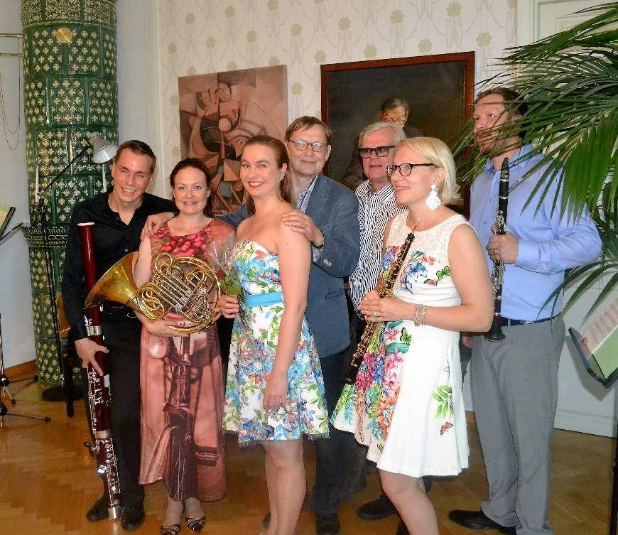 Musica Kalevi Ahon sielut Kalevi Aho ja Alpo Suhonen ympärillään viimekesäisen ensimmäisen festivaalin esiintyjiä. Musica Kalevi Aho, Forssa soi, näkyy ja maistuu toistamiseen 30.6.-1.7.2017!