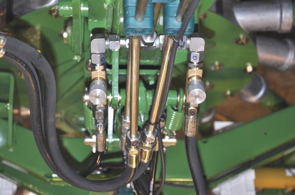 Pos: 35.9 /BA/Einstellungen/Drossel/Drossel Bild 3,4 @ 86\mod_1319795546271_71.docx @ 740549 @ @ 1 Pos: 35.10 /BA/Einstellungen/Drossel/Drossel (3) hinterer Kreisel @ 7\mod_1215523600901_71.