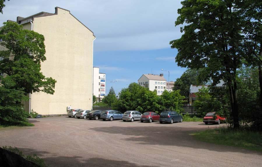Taulukko: 1- ja -luokan tonteista ja viheralueista Tontit ja viheralueet (kpl) Pinta-ala (ha) Osuus tutkimusalueen pinta-alasta (%) 1-luokka 9 3,634,7 -luokka 30 5,037 3,7 Yhteensä 39 8,671 6,4