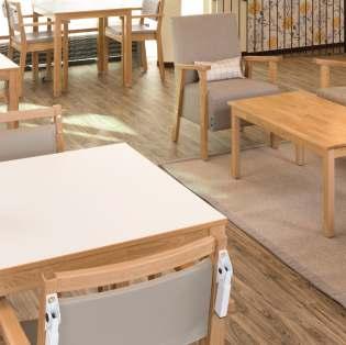 Tuotemallistomme sisältää laajan joukon monipuolisia tuotteita hoivaympäristöihin, kuten pöydät ja tuolit, keinutuolit, sohvat, nojatuolit, sohvapöydät sekä erilaiset säilytyskalusteet ja