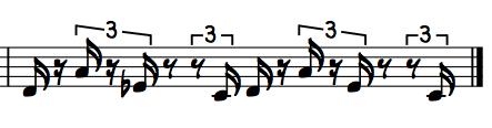 8 Kuvio 1. Trioli-fraseeraus Mielestäni alkuperäisessä bassolinjassa jälkimmäiset 16-osat soitetaan hiukan jäljessä ja ovat jopa lähellä 32-osia. Kuvio 2.