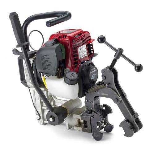 POLTTOMOOTTORI- KISKOPORAKONEET LD-1P-ECO Tehokas 2-tahtikone Porauskapasiteetti Ø 7-40 mm Paino 18,9 kg Pyörimisnopeus ilman kuormaa 270 rpm Kawasaki kaksitahtikone: Kuutiotilavuus 45,4 cm3 Teho 1,4