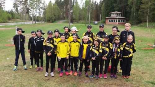 ykkösjoukkueessa juoksivat: Nanna Kukkula, Kustaa Salmela, Emilia Ellä, Jussi Ankelo, Linnea Ellä, Lauri Saarinen, Linnea Maikola ja Jere Seppänen.