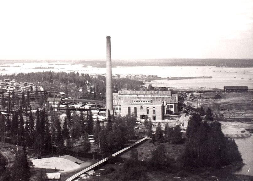 Metsähallitus teollisti osaltaan itsenäistynyttä Suomea ja varmisti Itä- ja Pohjois-Suomen toimeentuloa perustamalla (ostamalla) Lieksasta Kevätniemen sahan 1909