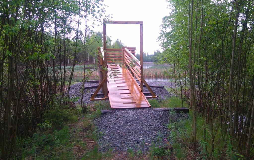 Vanhaa ja uutta Vuosi on lopuillaan. Toimintamme on ollut tutuksi tulleen monipuolista. Paljon on tehty kuten ennenkin, mutta mukana on jälleen myös uutta.