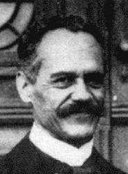 Arnod Sommerfed (1868-1951) seitti Zeemanin havainnon 1916 siä, että rataiikkeen magneettinen momentti ja ukoisen kentän keskinäinen suunta vaikutti magneettisen momentin