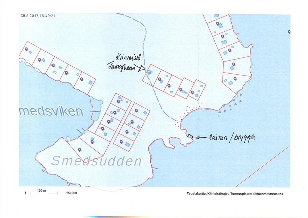 Lisätietoa rakennusoikeudesta: Teoreetinen rakennusoikeus kaavan mukaan; Vapaa-ajan asunto 80 m² + talousrakennus 30 m² Kiinnitykset: 0,00 Muut rasitukset: Oikeudet: Ranta: Osuus vesialueisiin,