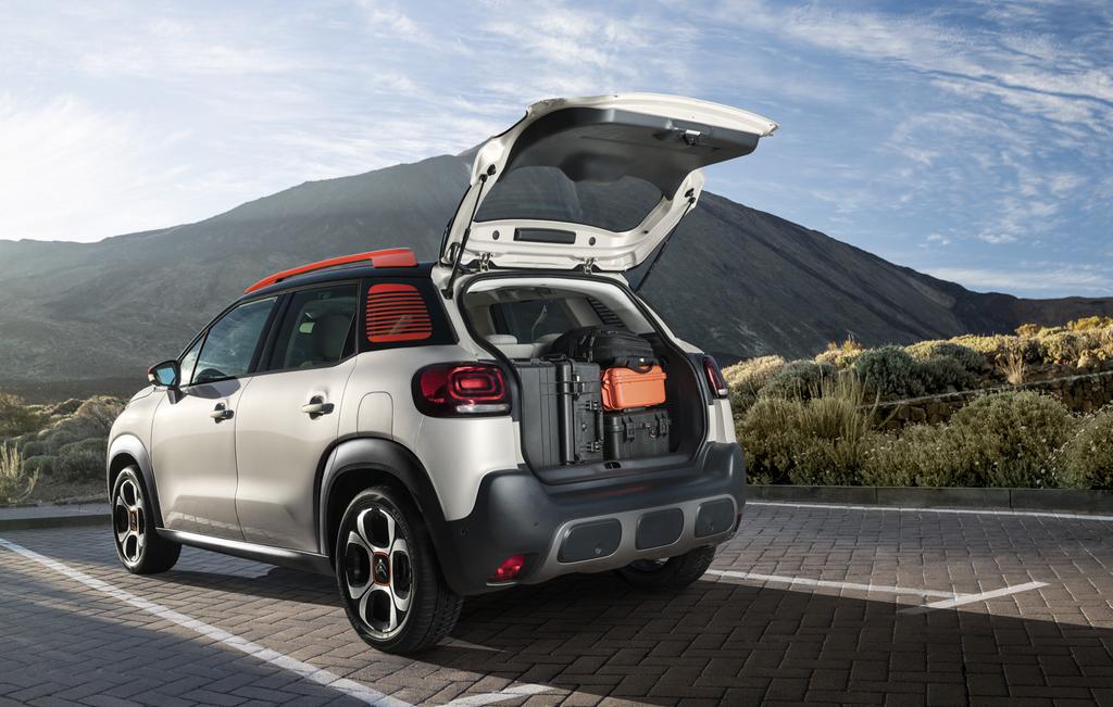 KOKOLUOKKANSA SUURIN TAVARATILA CITROËN C3 AIRCROSSIN