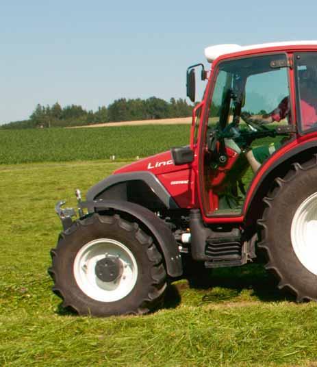 HIT 4.54 T HIT 6.80 T HIT 8.91 T Suurta suoritustehoa pienemmillä traktoreilla HIT 4.
