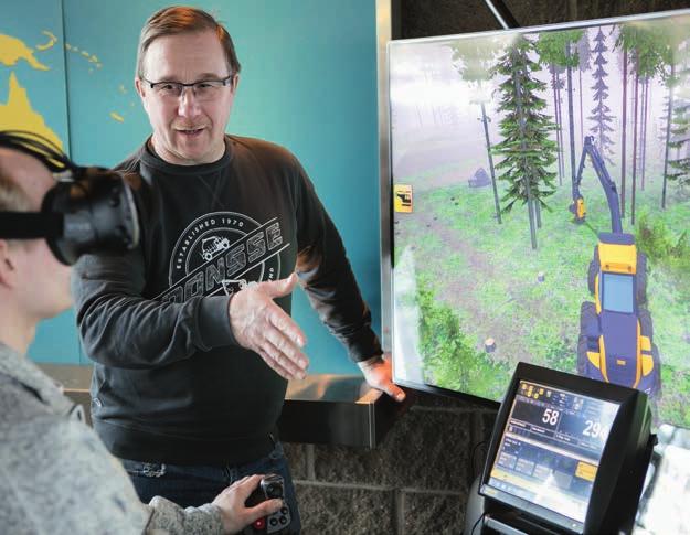 Ohjelma seuraa koneen toimintoja, aikaa sekä polttoaineenkulutusta ja kertoo tietojen perusteella kuljettajalle reaaliaikaisesti työskentelyn taloudellisuudesta ja tehokkuudesta.