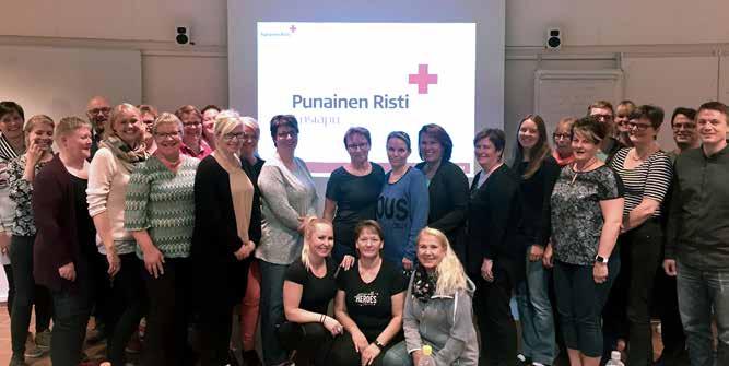 PUNAINEN RISTI ENSIAPU OY Punainen Risti Ensiapu Oy on aloittanut toimintansa PERTTI SAARELA PUNAINEN RISTI ENSIAPU aloitti toimintansa vakinai sen henkilöstön yhteisellä seminaarilla Nynäsissä 4. 5.