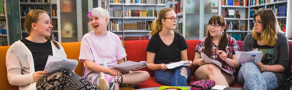 HYVINVOINNIN JA OPPIMISEN TUKENA Koko henkilökunta tukee ja ohjaa opiskelijoita opintojen eri vaiheissa Arjen pedagogista tukea antavat opettajat, ryhmänohjaaja, opinto-ohjaaja ja rehtori Tarjolla on