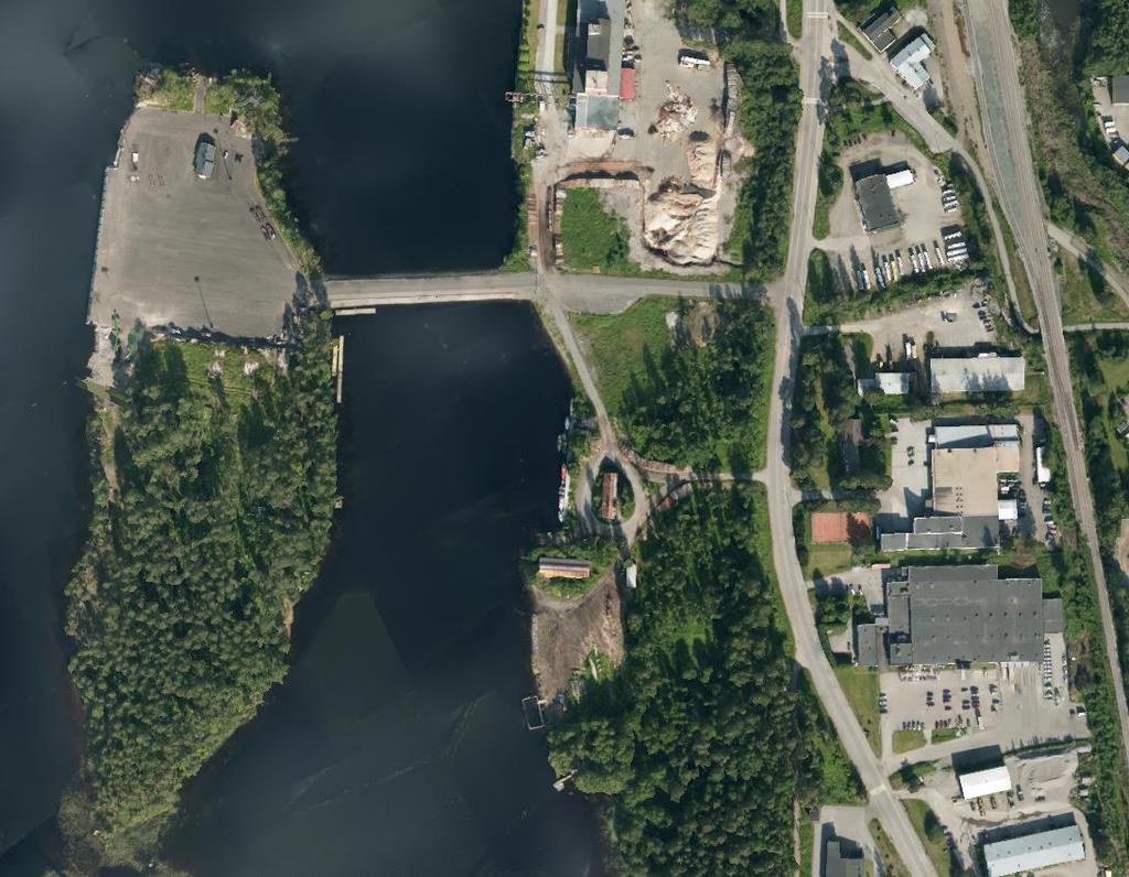 KAAVAMUUTOSALUE Yleiskuva Savonlinnan 3D mallista Lähimmät asuinalueet sijaitsevat Venäjänniemessä, Kyrönniemellä, Pääskylahden eteläosassa ja Inkerinkylän pohjoisosassa.