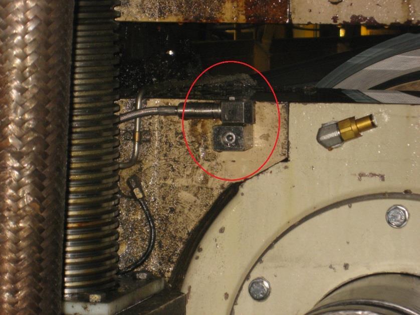 24 7.1 Asennukset Molemmille superkalantereille asennettiin keskenään samanlaiset järjestelmät, jotka toimivat itsenäisesti, riippumatta toisesta järjestelmästä.