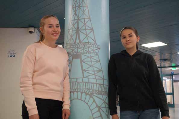 He miettivät, mitä rippikoulu on, mihin ryhmään he haluaisivat, ovatko ulkoläksyt vaikeita, millaiset juhlat he haluaisivat. Vuotta vanhemmilla tämä on ajankohtaisempi ja tärkeä kysymys.