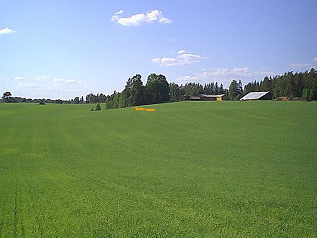 Kuva toukokuun lopulla 2002. Kuvattu luoteeseen.