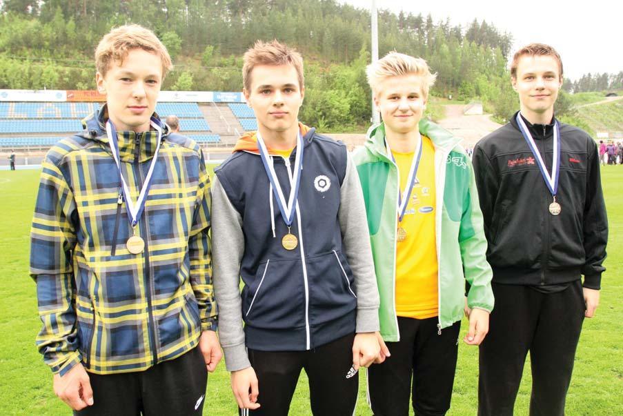 P15 4x80m aidat kulta: Joska Tommola, Janne Kanerva, Joni Järvinen, Saku Levola.