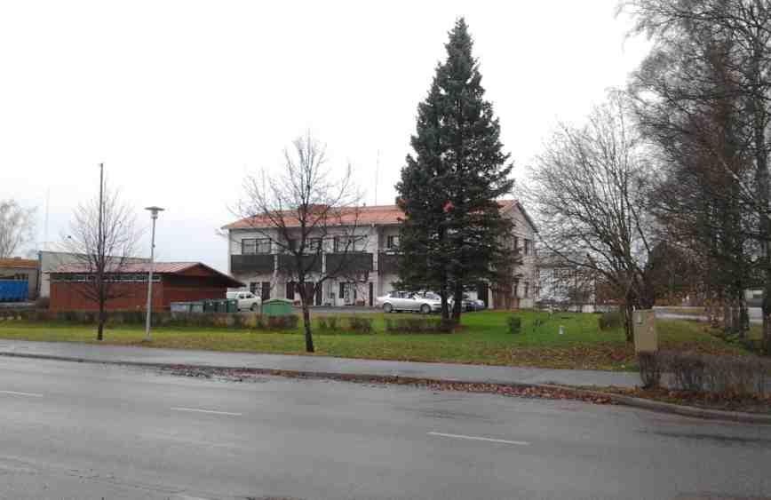 4 Pitkänsillankatu 1, 67100 KOKKOLA Puh. 020 755 7600 Fax 020 755 7602 KAAVAN LAATIJA: Jouni Laitinen Puh. 040 5500 830 Sähköposti: jouni.laitinen@ramboll.fi 4.