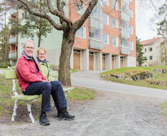 Asuntojen laatu ja asumisratkaisujen monipuolisuus Ikääntyneiden asumisen nykytila, muutot ja asumisen toiveet ja tarpeet