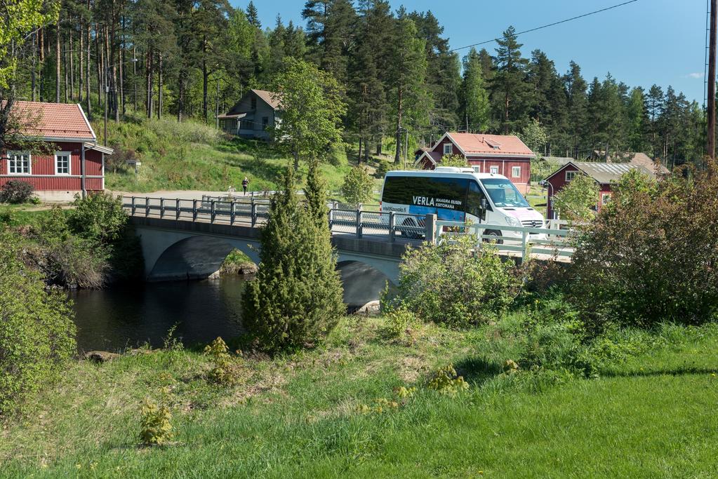 Tulossa 2018 Matkailuliikenteen bussi suunnilleen samalla konseptilla, aikatauluja tarkistetaan Laurilqn bussi