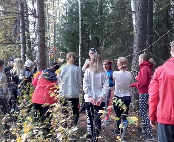 Oman työn kannalta koulunuorisotyöntekijä on ollut suureksi avuksi, koska hän on hyvin perillä ajankohtaisista ilmiöistä ensimmäisten joukossa.
