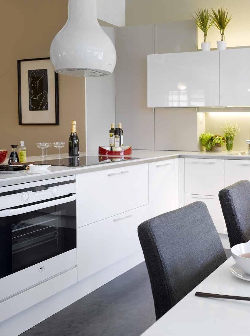 1. AAMU-MALLIKEITTIÖ: Kuvan Aamu-keittiön ovi kuuluu hintaryhmään 9.