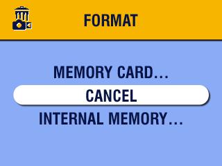 Luku 6 Sisäisen muistin tai SD-/MMC-kortin alustaminen VAARA: Alustaminen poistaa kaikki, myös suojatut kuvat ja videot. Kortti voi vahingoittua, jos se poistetaan kamerasta alustuksen aikana.