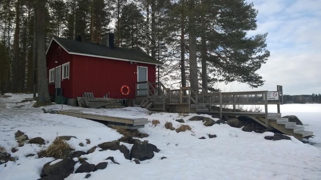 Uusi saunarakennus, hirsinen valmispaketti n.30m2 - n.
