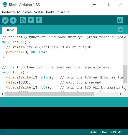 Ohjelmointiympäristö Lataa Arduinon ohjelmointiympäristö osoitteesta https://www.arduino.cc/en/main/software. Ohjelma on ilmainen ja voit valita nappulan Just download.