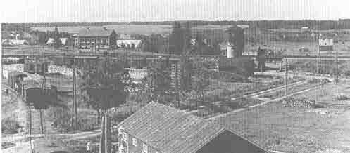 Kyröläntien varteen sekä lännessä Harjutielle, Louttiin ja Saunakallioon asti. Taajama sijaitsi edelleenkin peltojen keskellä.