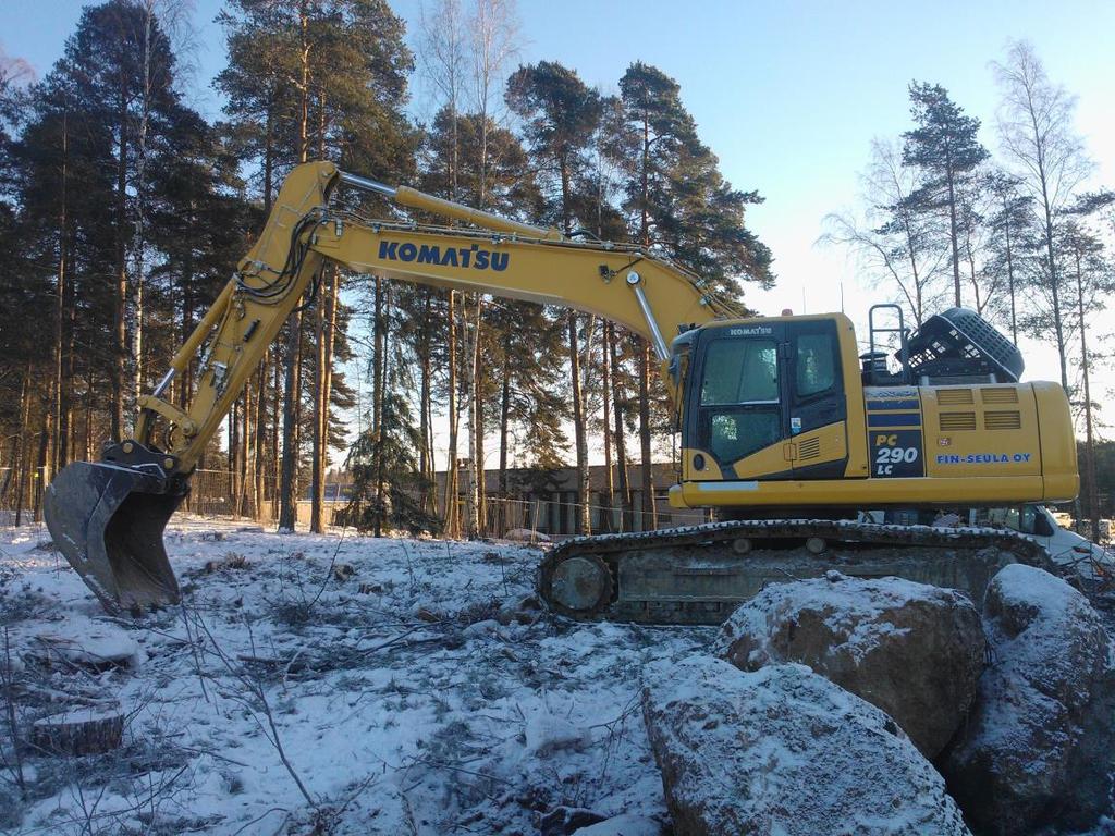 Maanrakennustyö on pitkälle koneistettua ja mekanisoitua. Samanlaisia työtehtäviä esiintyy paljon. Kehittyneet 3D-paikannusjärjestelmät mahdollistavat nykyisin liikkuvien työkoneiden tarkan ohjauksen.